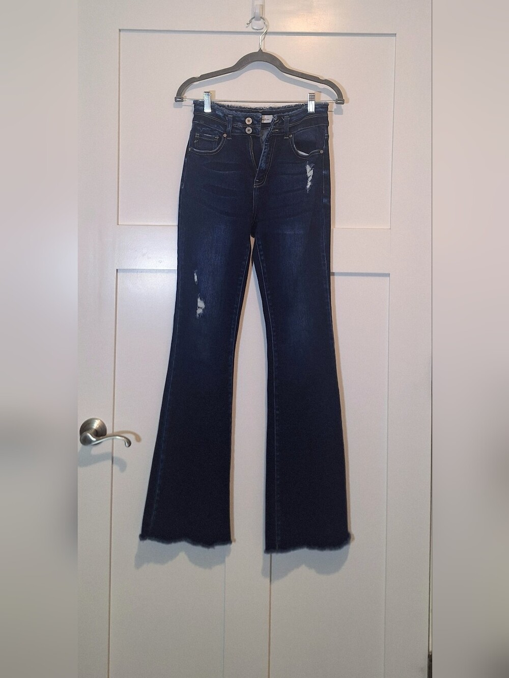 Kancan Morgan High Rise Flare Jeans Darkwash Lightly Distressed Stretch Size 26